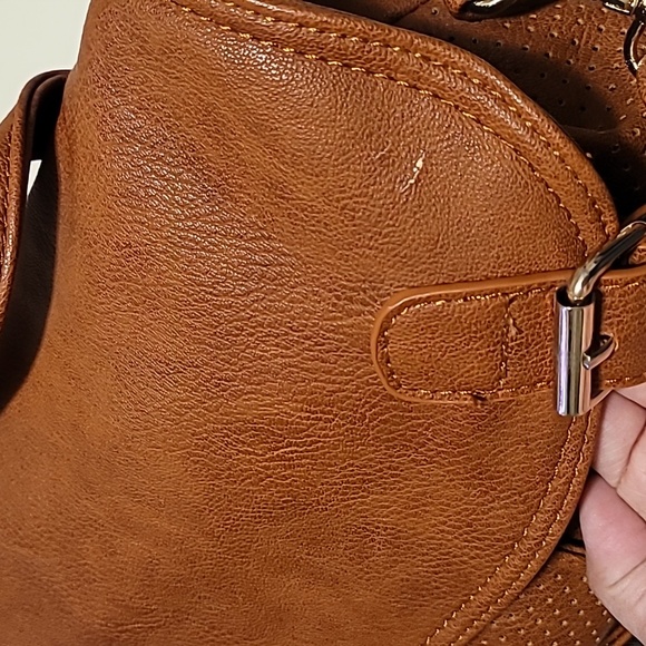 Lovely convertible backpack in brown-chestnut color vegan leather - Picture 12 of 14